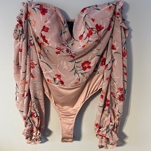 WINDSOR Floral pink off the shoulder bodysuit